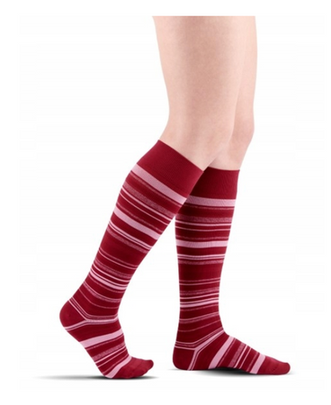 Skarpety podkolanówki uciskowe Sigvaris Microfiber Shades Wine A - damskie